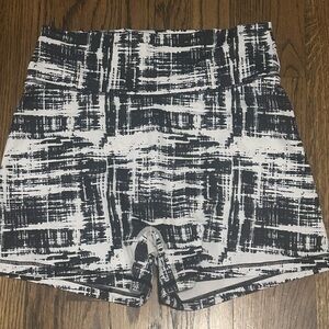 BuffBunny High Waist Black and White Artistic Shorts